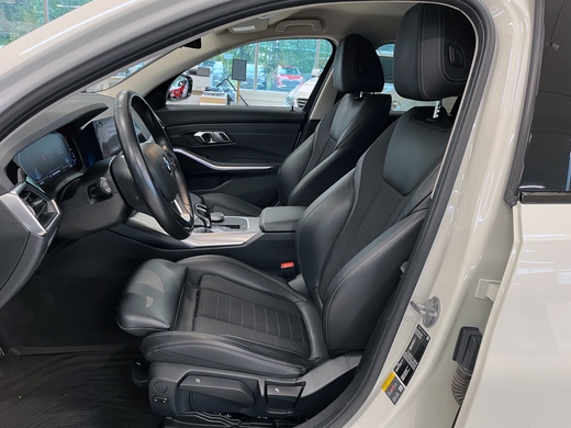 BMW 330 vaihtoauto