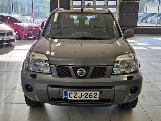 Nissan X-Trail vaihtoauto
