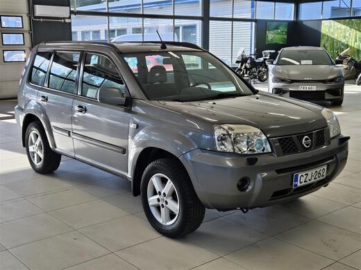 Nissan X-Trail vaihtoauto