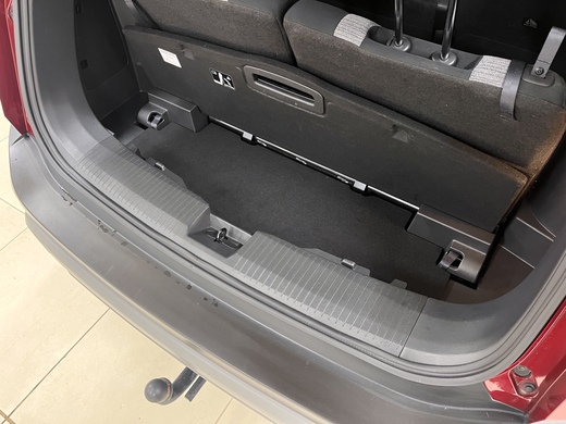Nissan X-Trail vaihtoauto