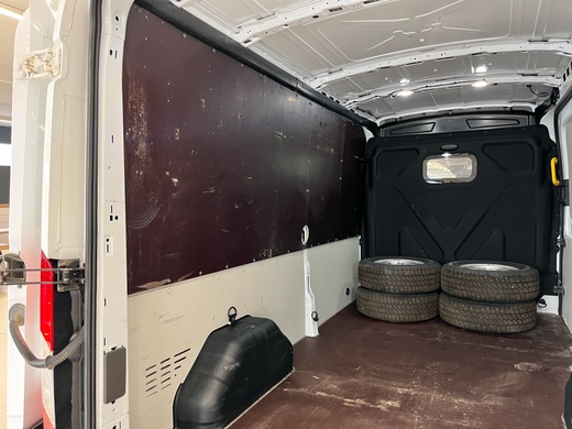 Ford Transit vaihtoauto