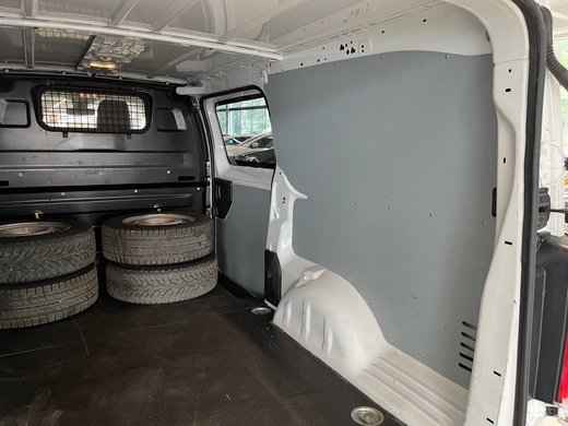 Opel Vivaro vaihtoauto