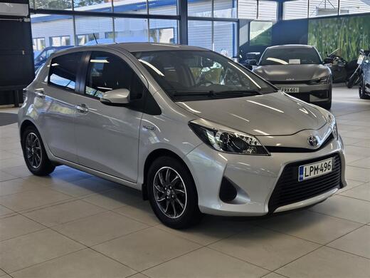 Toyota Yaris vaihtoauto