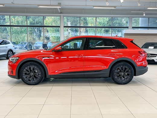 Audi e-tron vaihtoauto