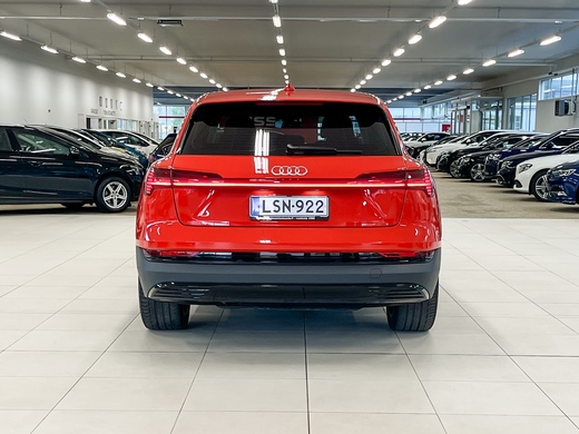 Audi e-tron vaihtoauto