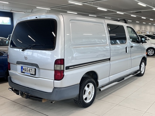 Toyota Hiace vaihtoauto