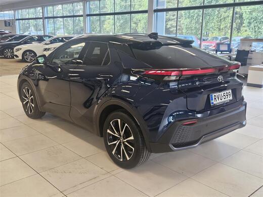 Toyota C-HR vaihtoauto