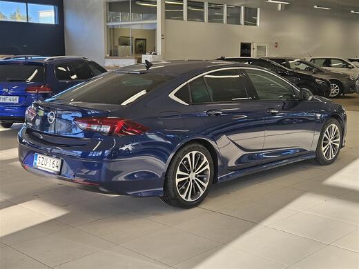 Opel Insignia vaihtoauto