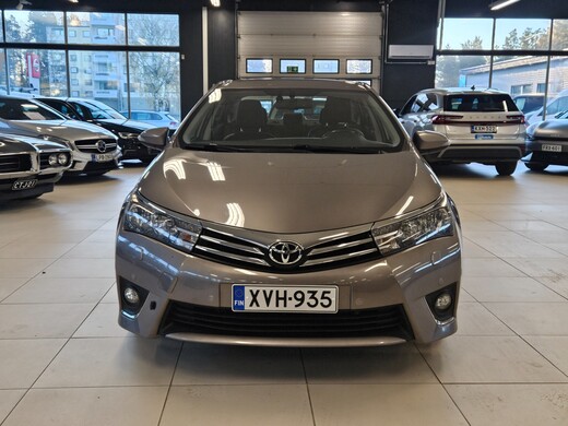 Toyota Corolla vaihtoauto