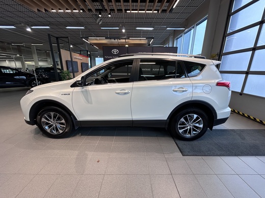 Toyota RAV4 vaihtoauto