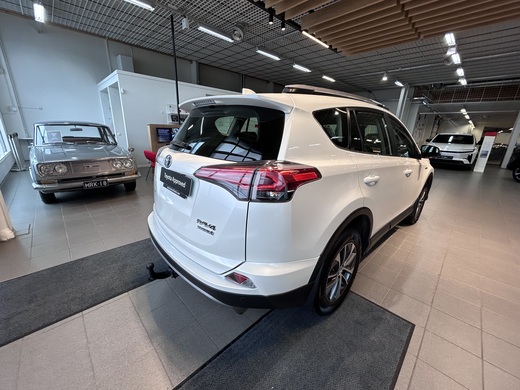 Toyota RAV4 vaihtoauto