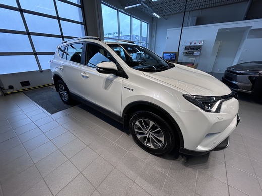 Toyota RAV4 vaihtoauto