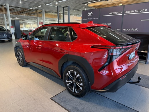 Toyota bZ4X vaihtoauto
