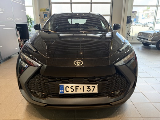 Toyota C-HR vaihtoauto