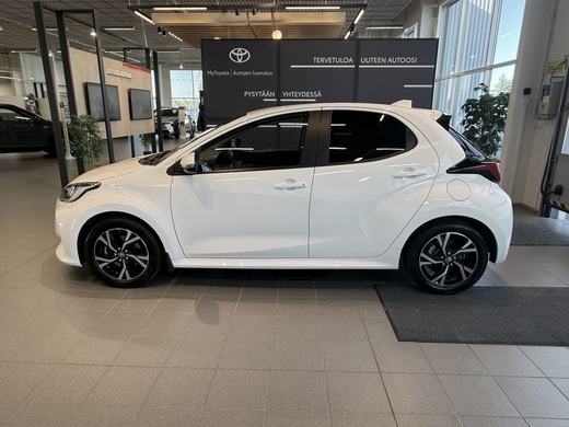 Toyota Yaris vaihtoauto