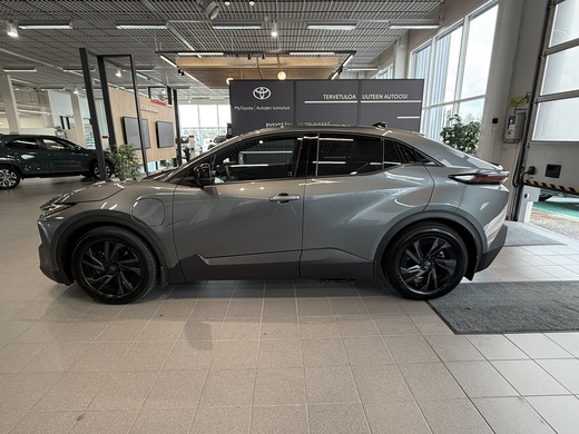 Toyota C-HR+ vaihtoauto