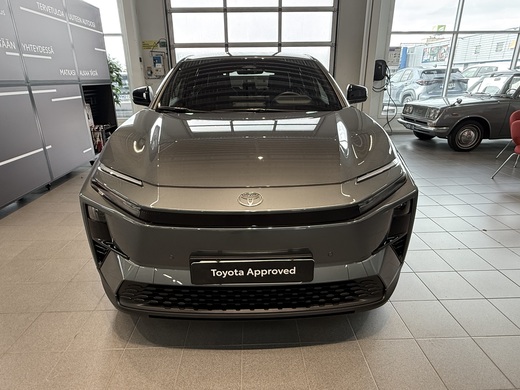 Toyota C-HR+ vaihtoauto