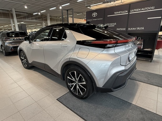 Toyota C-HR vaihtoauto