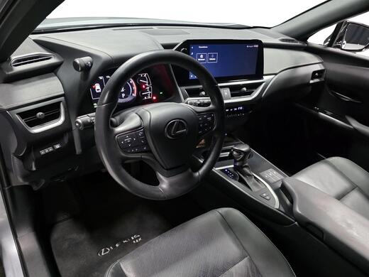 Lexus UX vaihtoauto