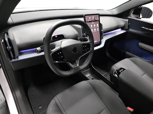 Volvo EX30 Cross Country vaihtoauto