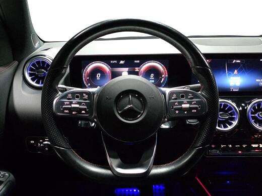 Mercedes-Benz GLA vaihtoauto