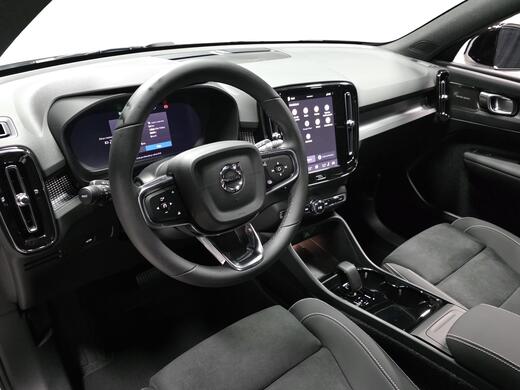 Volvo EX40 vaihtoauto
