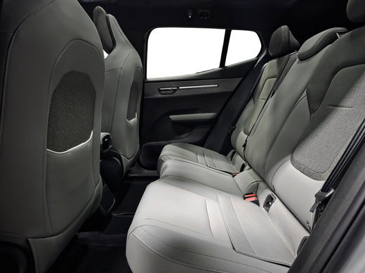Volvo EX30 Cross Country vaihtoauto