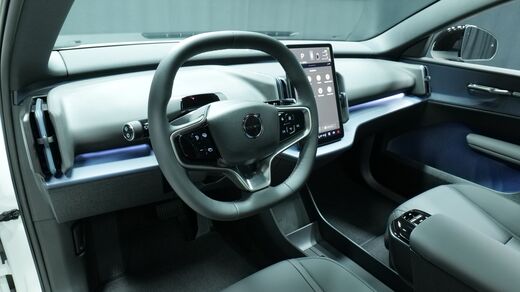 Volvo EX30 Cross Country vaihtoauto