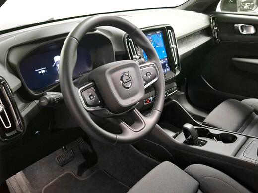 Volvo EX40 vaihtoauto