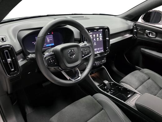 Volvo EX40 vaihtoauto