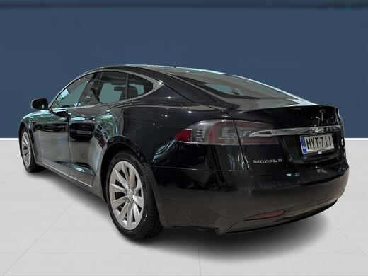 Tesla Model S vaihtoauto