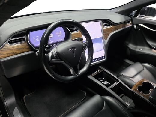 Tesla Model S vaihtoauto