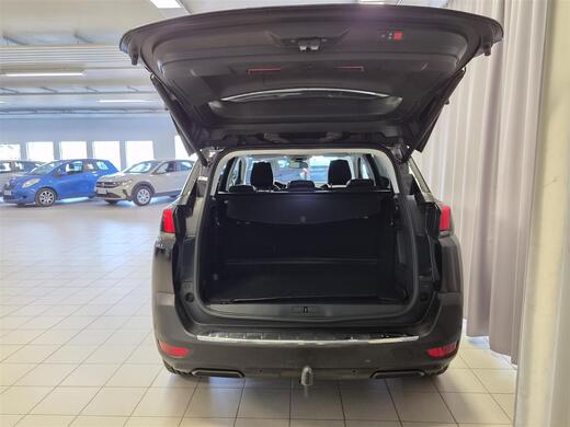 Peugeot 5008 vaihtoauto