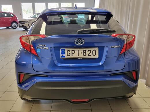 Toyota C-HR vaihtoauto