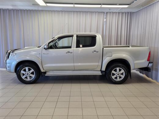 Toyota Hilux vaihtoauto
