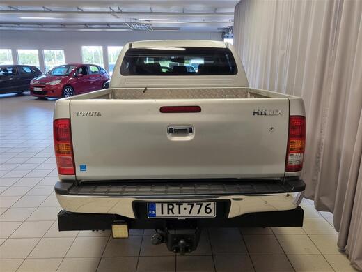 Toyota Hilux vaihtoauto