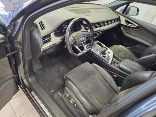 Audi Q7 vaihtoauto