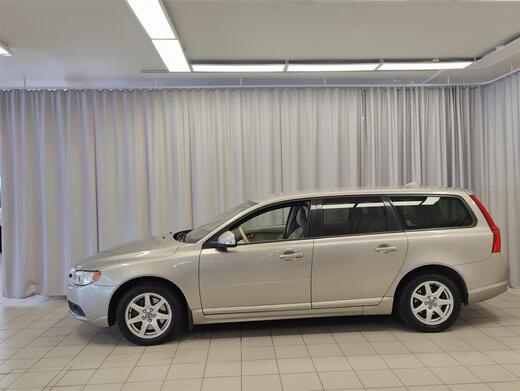 Volvo V70 vaihtoauto