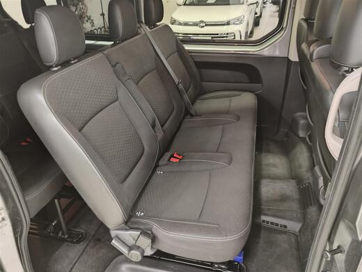 Opel Vivaro vaihtoauto