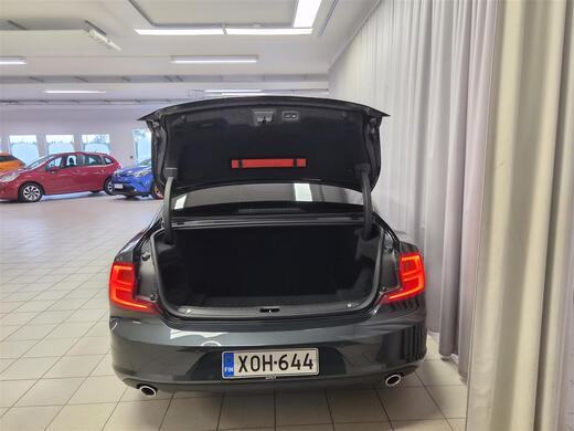 Volvo S90 vaihtoauto