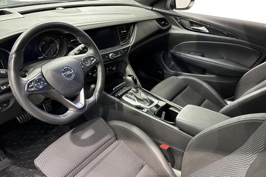 Opel Insignia vaihtoauto