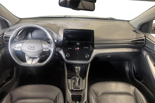 Hyundai IONIQ plug-in vaihtoauto