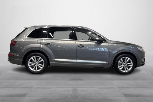 Audi Q7 vaihtoauto