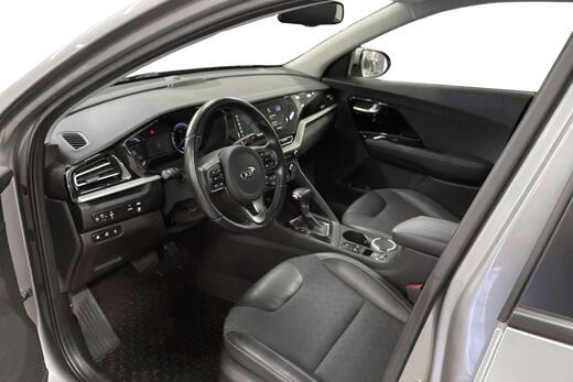 Kia Niro plug-in vaihtoauto