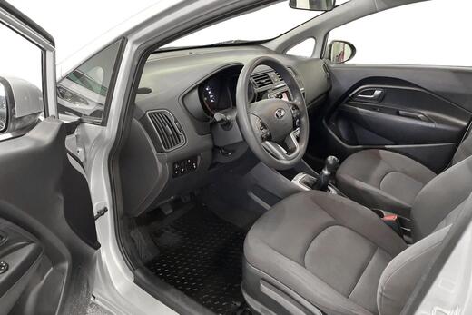 Kia Rio vaihtoauto