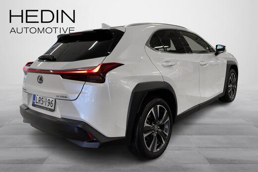 Lexus UX vaihtoauto