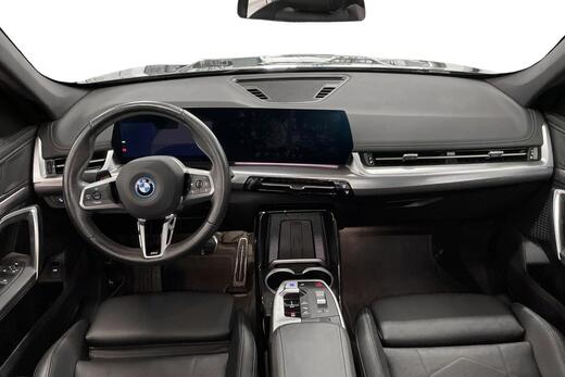 BMW iX1 vaihtoauto