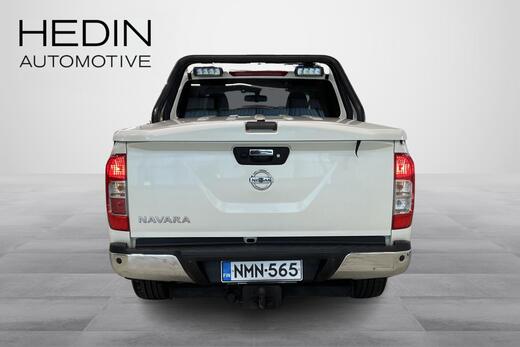 Nissan Navara vaihtoauto