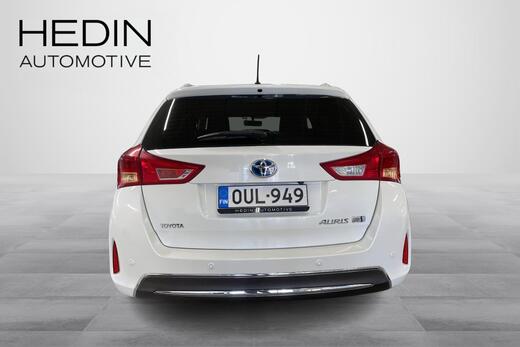 Toyota Auris vaihtoauto
