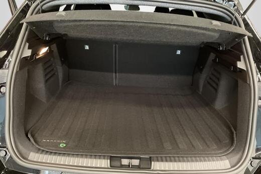 Mitsubishi Grandis vaihtoauto
